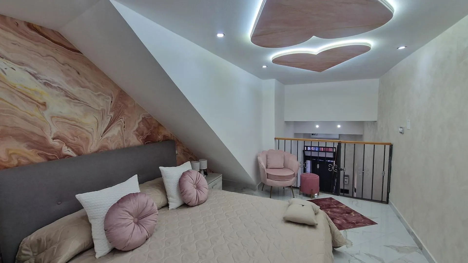 Giu - Sal'S Home Catania Italy